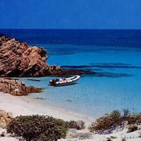 Villino D5 Coda Cavallo Villaggio Cala Paradiso San Teodoro  Buitenkant foto