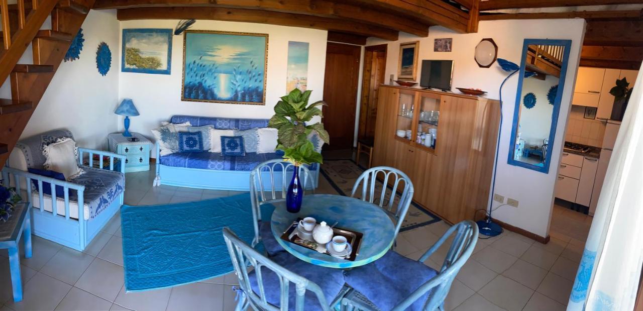Villino D5 Coda Cavallo Villaggio Cala Paradiso Vakantiehuis *